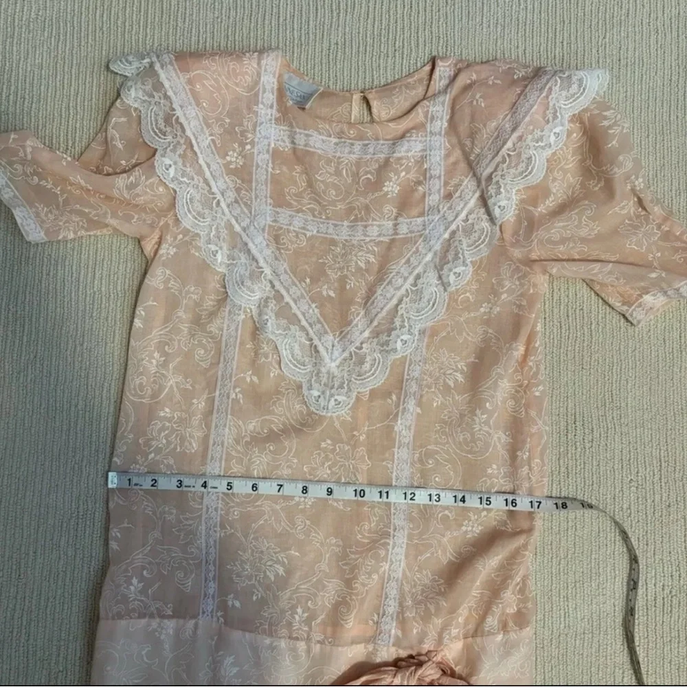 Vintage Gunne Sax Dress XS 3 Peach Sheer Lace Drop Waist Floral Cottagecore - Picture 2 of 8